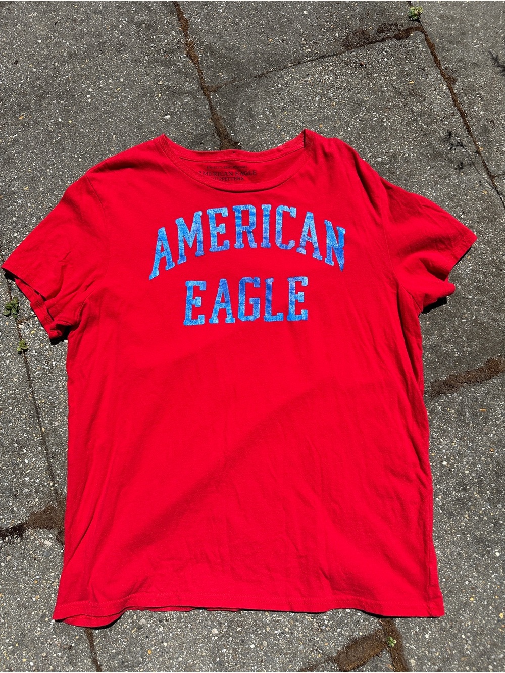 🍒 Y2K Red American Eagle Spellout Graphic Tee 🟦
